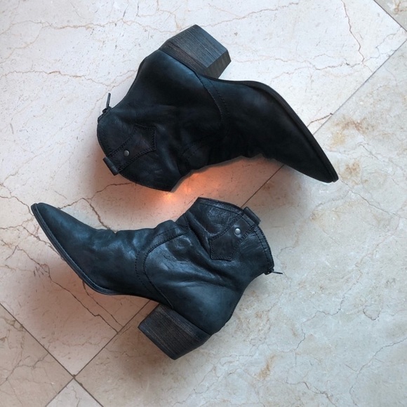Free People Women’s Black Ankle Boots - Picture 1 of 14